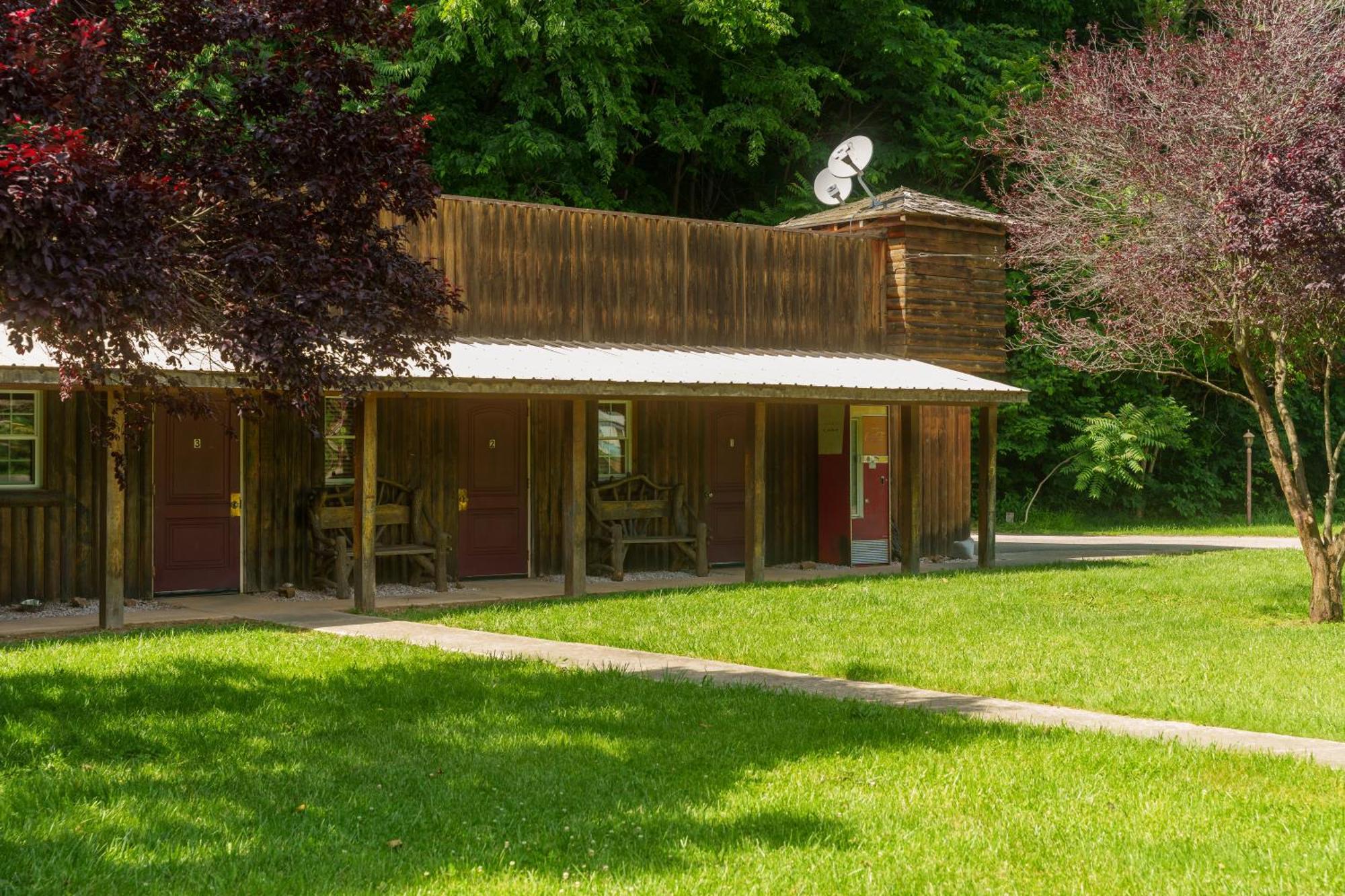 Seneca Pines Lodge Seneca Rocks 外观 照片