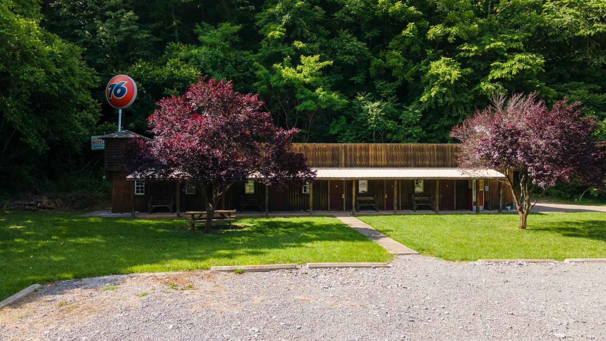 Seneca Pines Lodge Seneca Rocks 外观 照片
