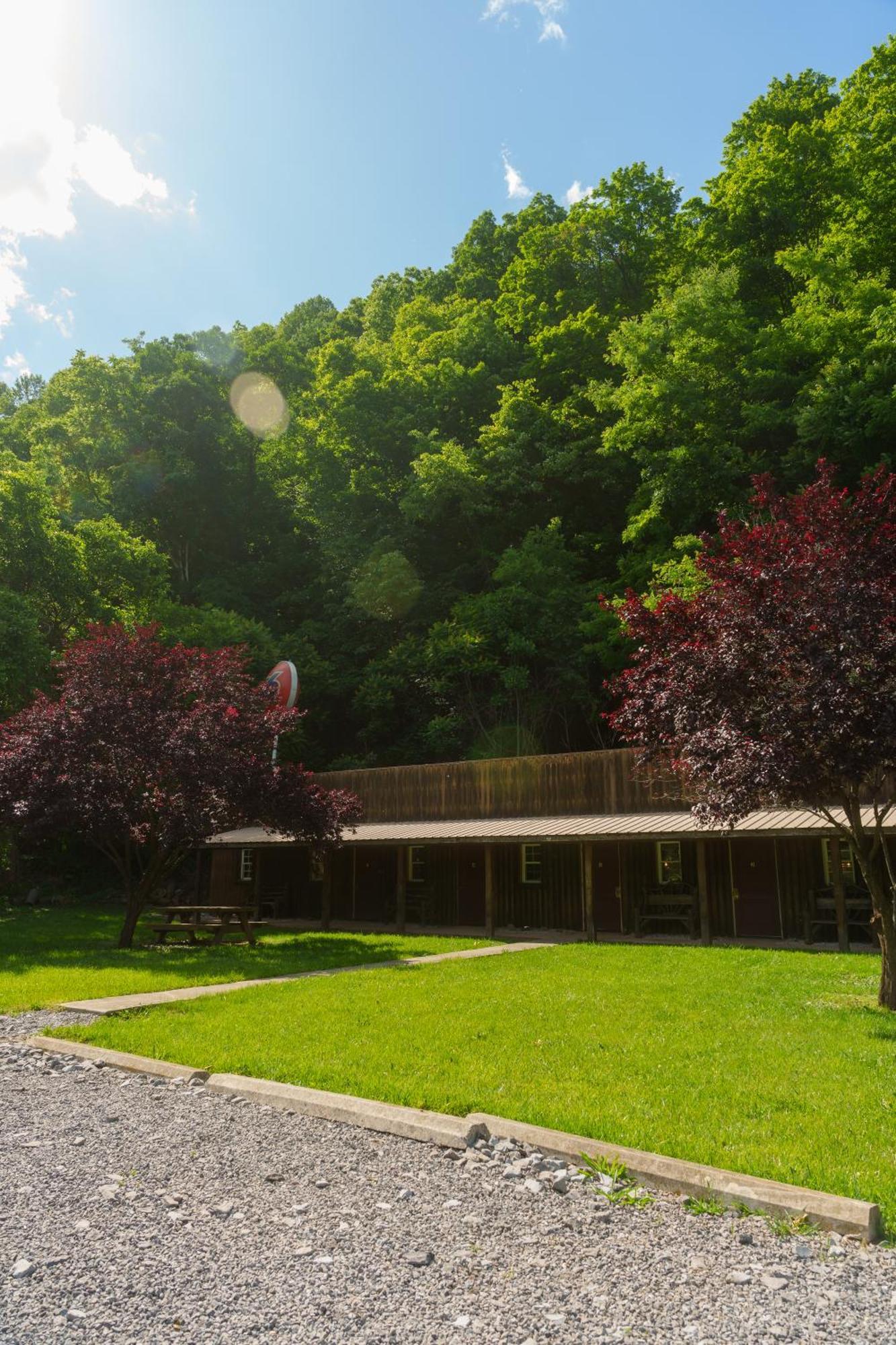 Seneca Pines Lodge Seneca Rocks 外观 照片