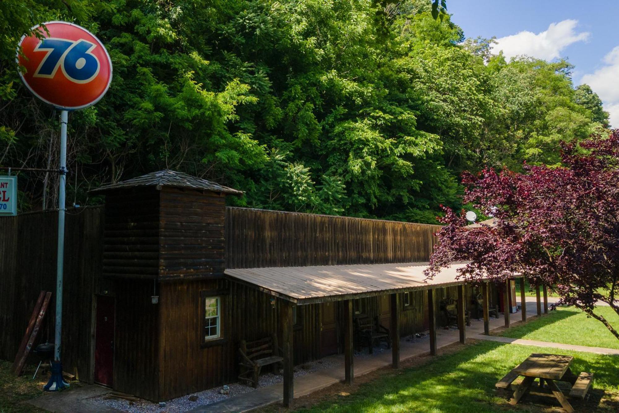 Seneca Pines Lodge Seneca Rocks 外观 照片